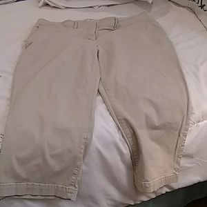 Ladies cotton stretch Capri Pants